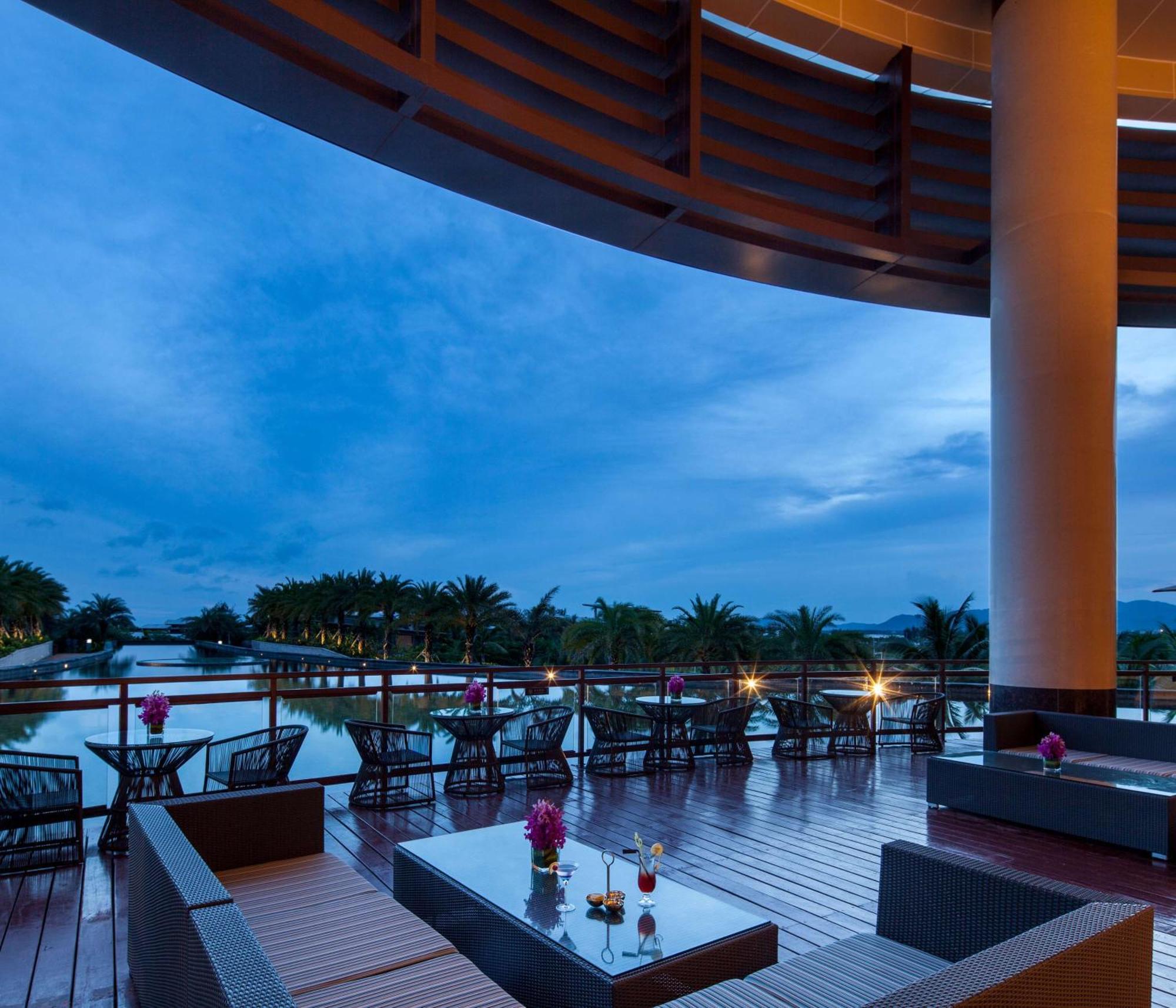 Thousand Cranes Sanya Yazhou Bay Int'L Exchange Centre,Curio By Hilton Bagian luar foto