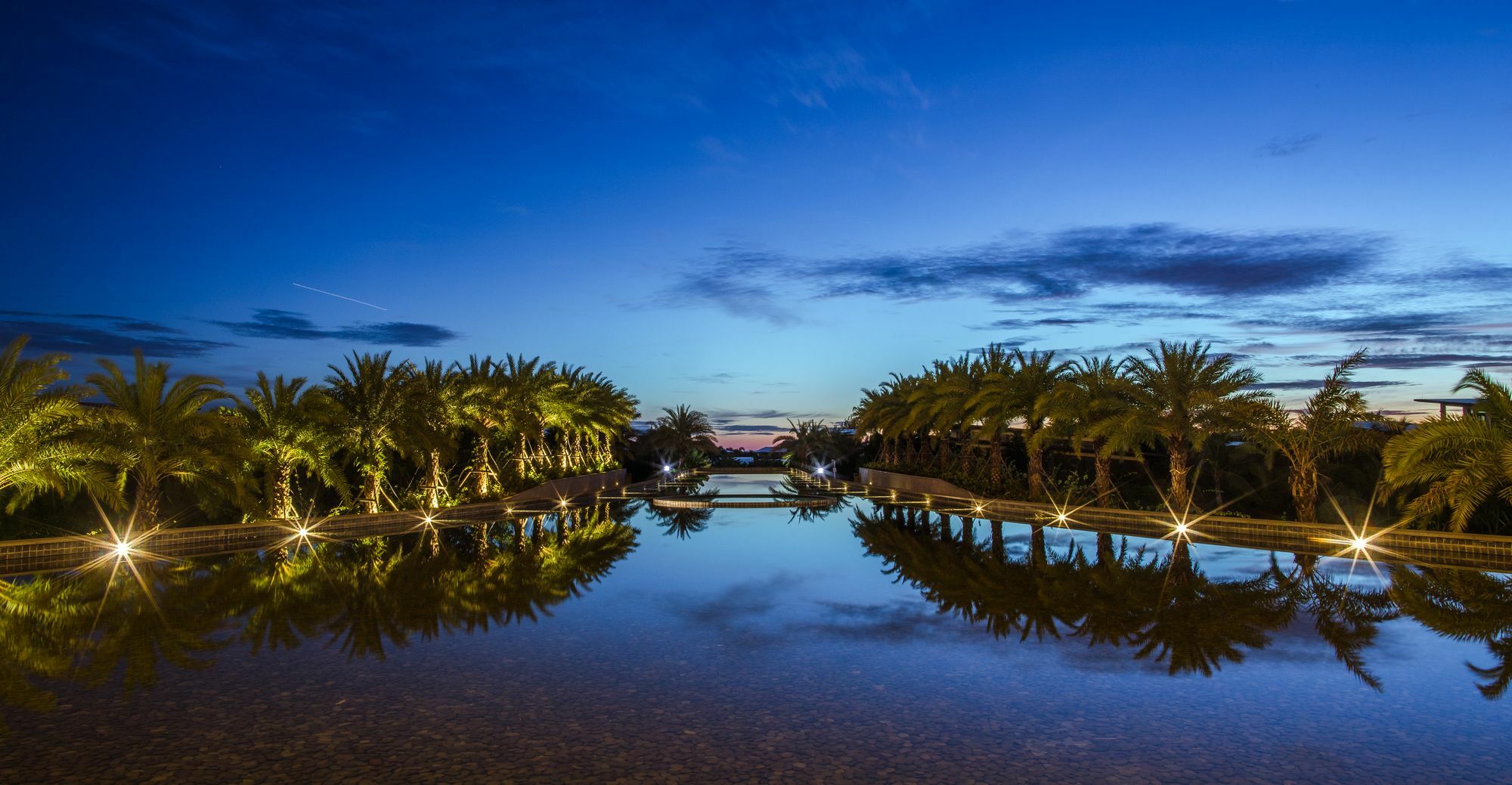 Thousand Cranes Sanya Yazhou Bay Int'L Exchange Centre,Curio By Hilton Bagian luar foto